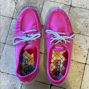 Skechers pink on the go slip on shoes